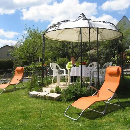 Welcoming With Balcony Garden Private Terrace Apartment *