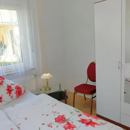 Welcoming With Balcony Garden Private Terrace Bad Wildungen
